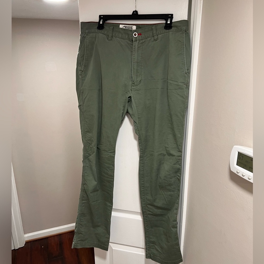 Mountain Khakis Slim Chino 35 x 34 Olive Green